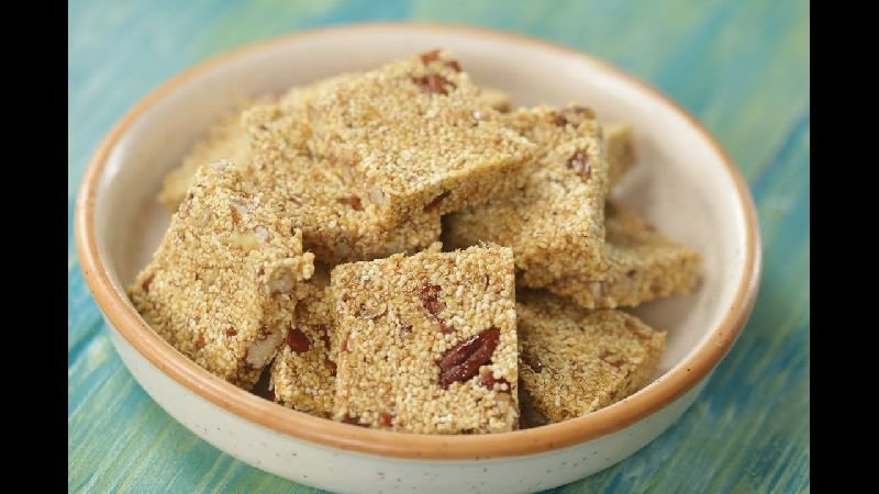 Rajgira Peanut Chikki 02