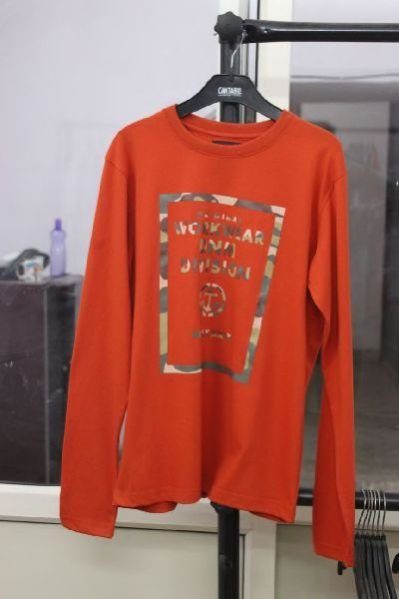 Round Neck T-Shirts 02