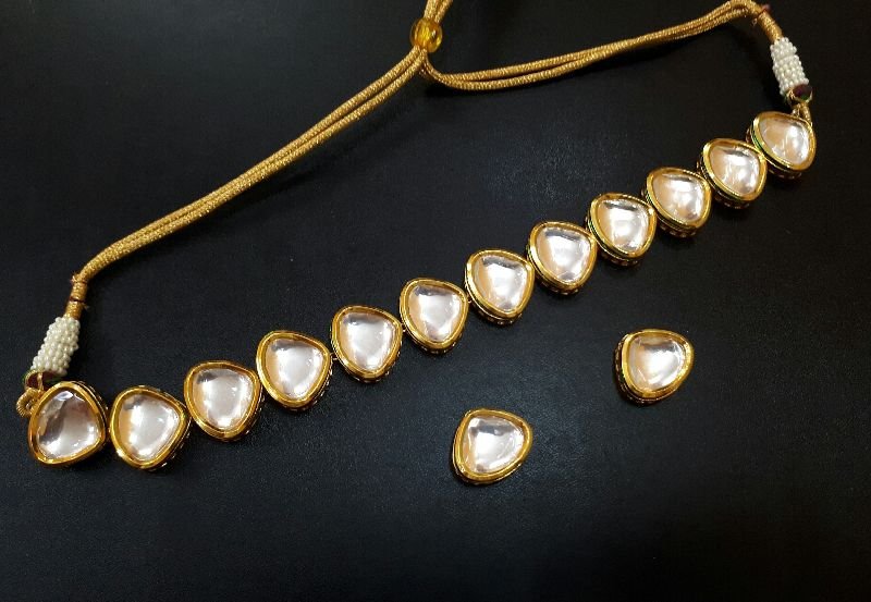 AN-120 Kundan Choker