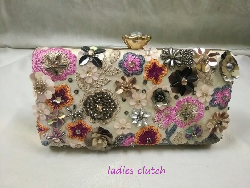 Ladies Clutch Purse 01