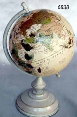 6838 Iron Globe