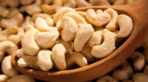 Cashew Nuts 02