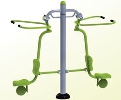 Lat Pulldown Machine 01