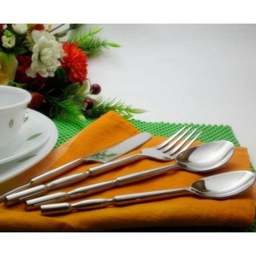 Cutlery Set 15