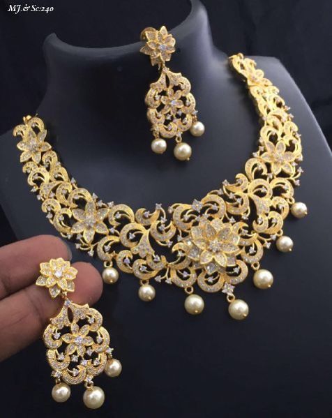 Ladies Fashionable Jewellery 04