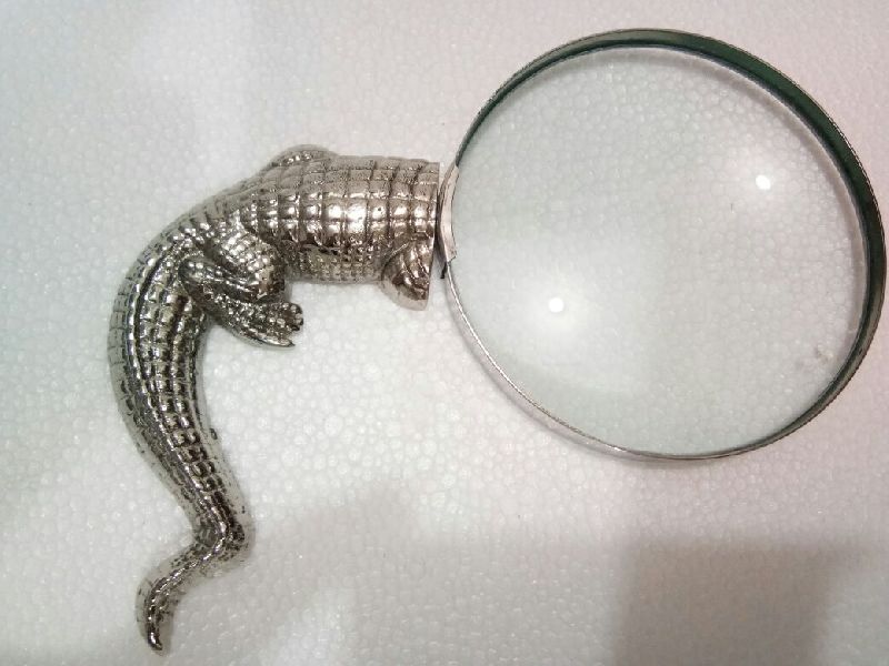Antique Magnifying Glass 17