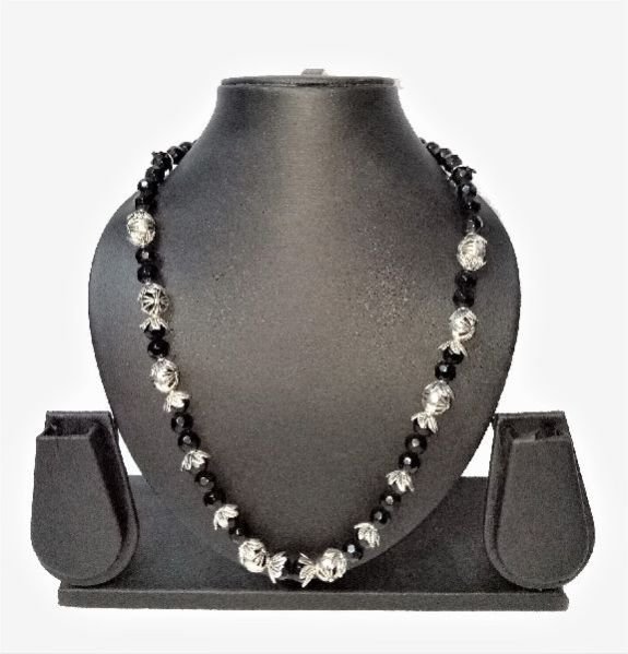 AJJ 025 Beaded Necklace