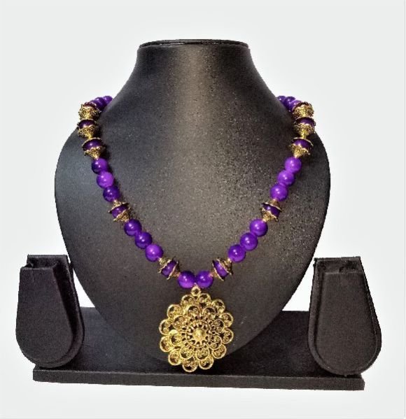 AJJ 027 Beaded Necklace