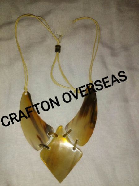 Bone Horn Necklace 04