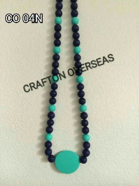 Resin Necklace 01
