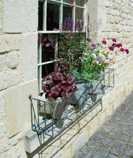 Decorative Planter 04