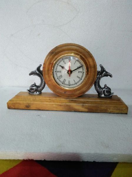 Decorative Table Clock 04