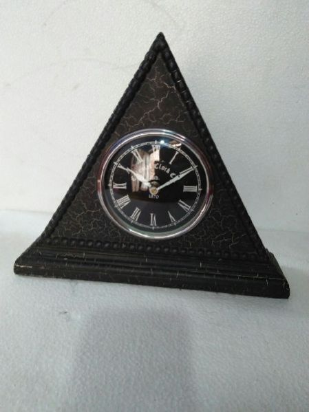 Decorative Table Clock 06