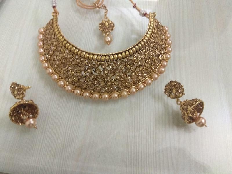 Antique Necklace Set 06