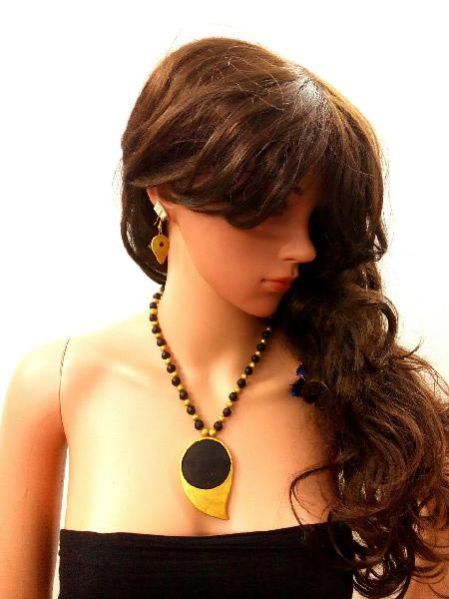 Handmade Terracotta Pendant Necklace Set 03