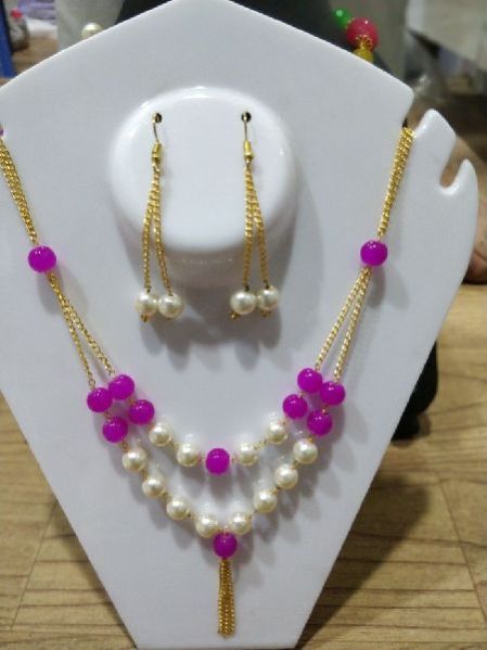 Pearl Necklace Set 05