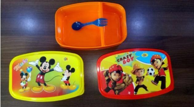 Plastic Lunch Box 04