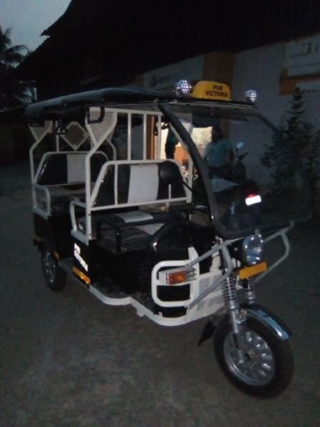 Battery E Rickshaw 03