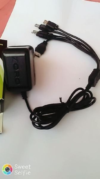Multi Pin Mobile Charger 03