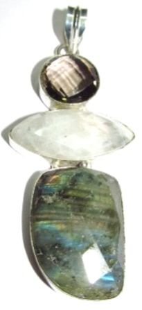 Metal Pendant (GA-P 0003)