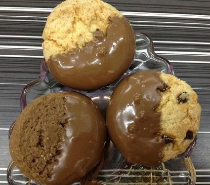 Chocolate Dipped Cookies