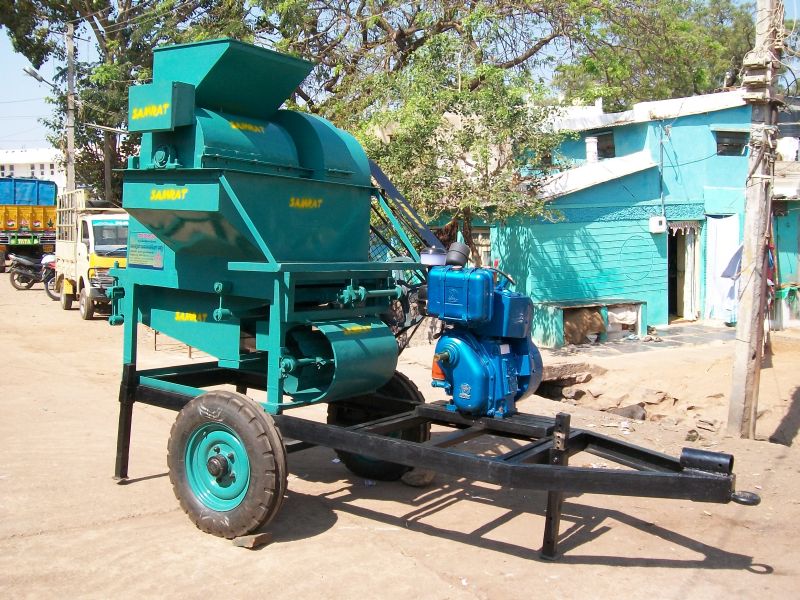 Multi Crop Thresher 05