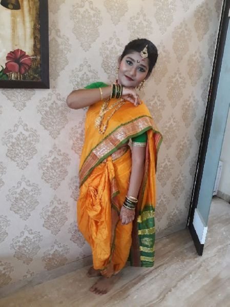 Professional Makeup Services 01