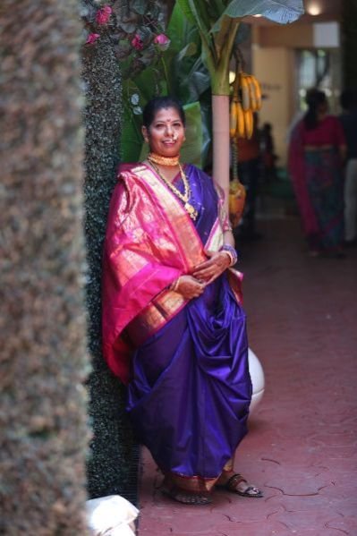 Professional Makeup Services 05