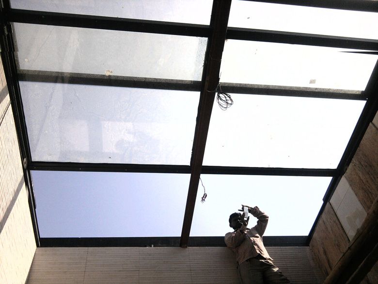 Motorized Sliding Roof 03