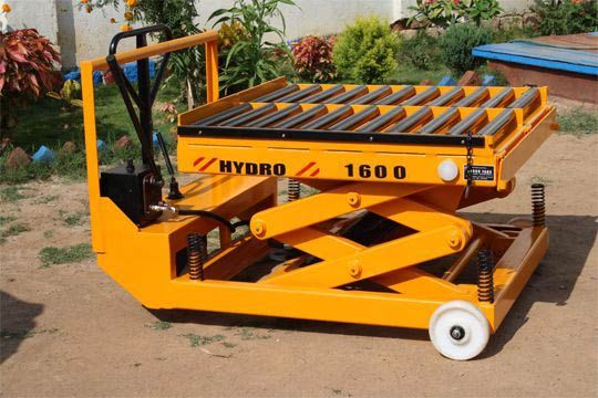 Scissor Lift Table 02