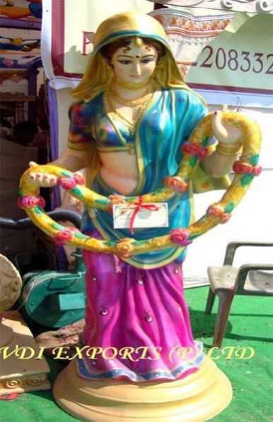 Fiber Welcome Statues