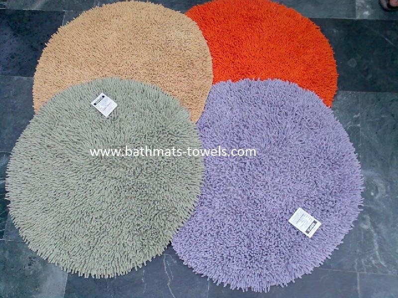 Round Chenille Bath Mats