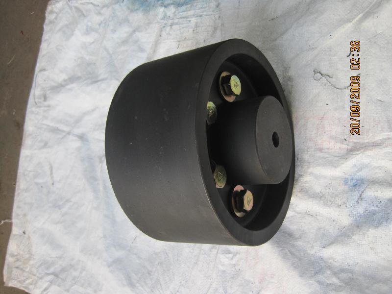 Brake Drum With Flexible Coupling 01