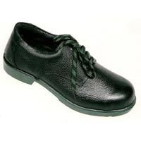 Nitrile Safety Shoes 03