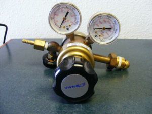 Multi Stage Regulator 08