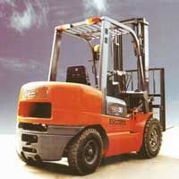 Escorts Heli Forklift Truck