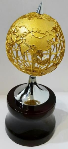 Award Trophy 306