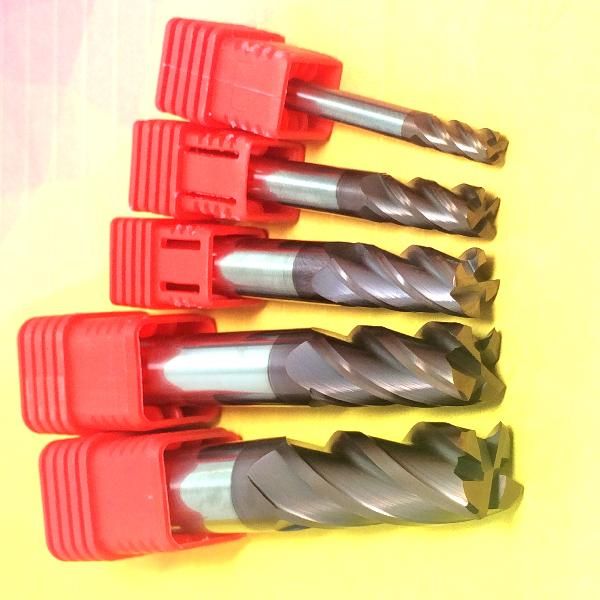 Solid Carbide End Mills 02