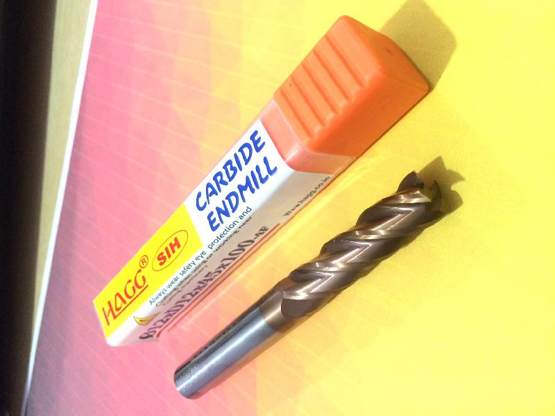 Solid Carbide End Mills 04
