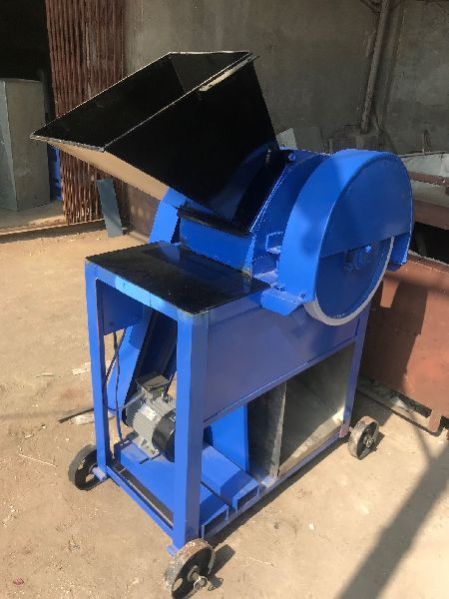 Garden Waste Shredder Machine 01