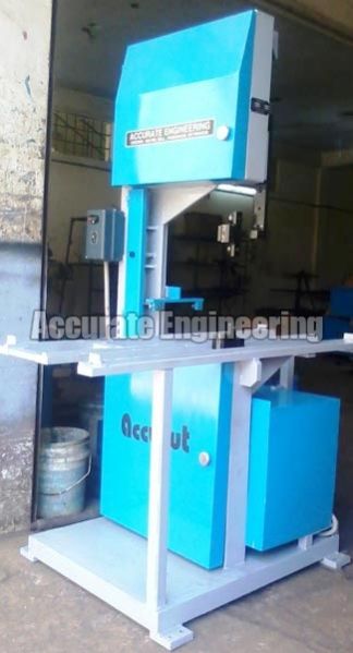 Vertical Bandsaw Machine Accu 400 VB