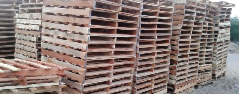 Wooden Palles 13