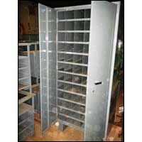 Pigeon Hole Almirah 01