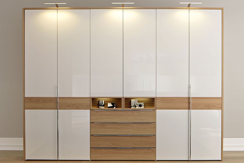Designer Wardrobe 01