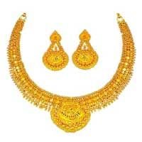 Gold Necklace Set 01