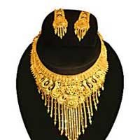 Gold Necklace Set 02