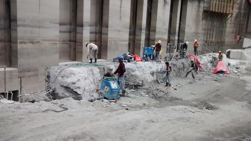 3500mm Diamond Wire Sawing work