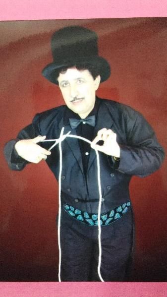 School Magic Show 04