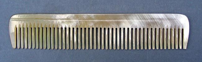 Horn Comb