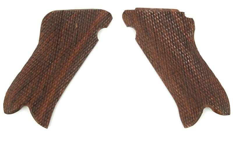 Luger P08 Wooden Pistol Grips